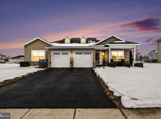 52 Pheasant Ridge Rd, Dillsburg, PA 17019