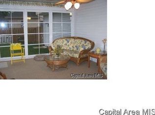 2200 Lake Crest Dr, Springfield, IL 62712