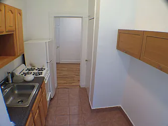 Rented by Glasser Realty LLC