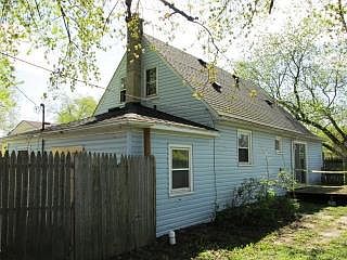 5th image of 5625 Detroit St