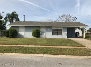 862 Hampton Dr NE, Palm Bay, FL 32905