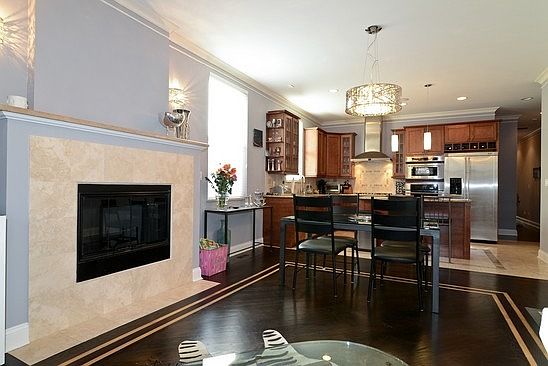 3rd image of 1432 N Cleveland Ave #1S