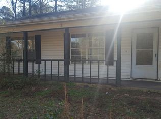 1454 Leguin Mill Rd, Locust Grove, GA 30248