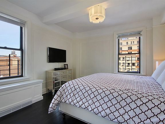 5th image of 545 W End Ave APT 16E