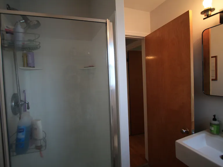 718 E Foster Ave #2 — Photo 15