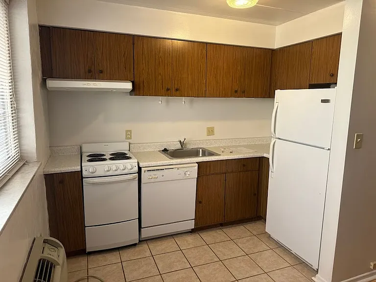 730 S. Negley — Photo 7