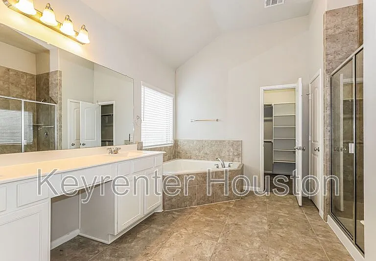 31519 Kailua Dr — Photo 11