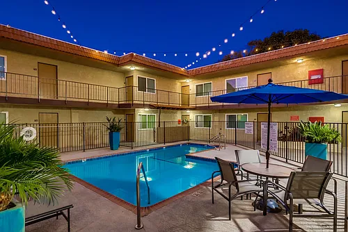 Palms Apartments Photo 1 Palms Apartments Photo 1