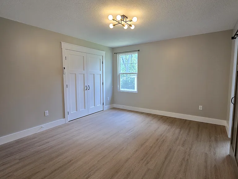 6446 Navarre Rd SW — Photo 9