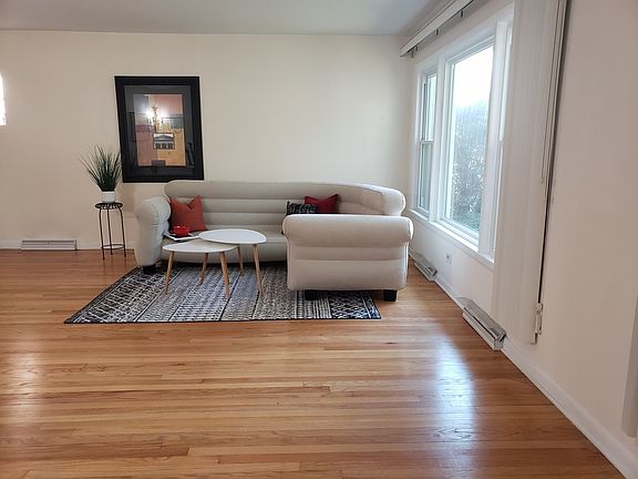 3rd image of 8536 Crawford Ave
