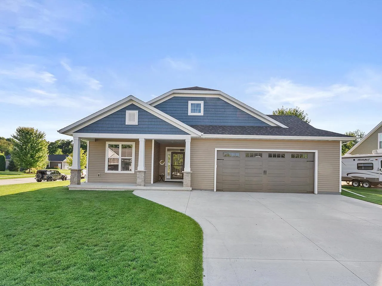 1232 Greystone DRIVE photo 1