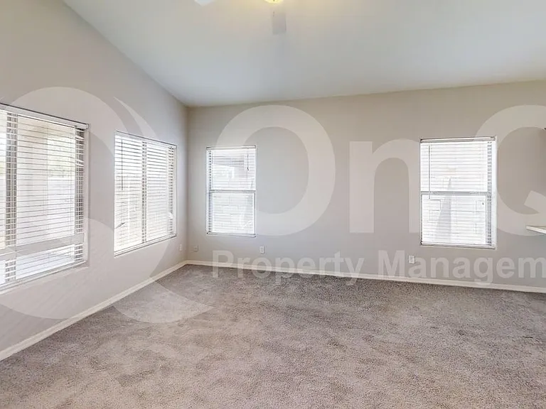 12134 W Ironwood St — Photo 5