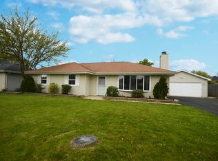 3851 Jonathan Simpson Dr, Joliet, IL 60431