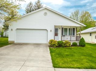 464 Lincoln Ave, Barberton, OH 44203