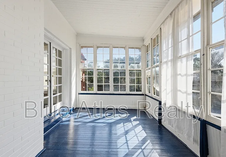 4914 Victor St #3 — Photo 16