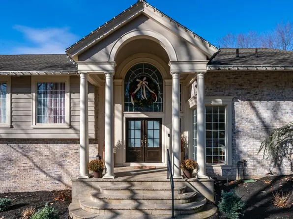 1504 Old Mill Rd, Wyomissing, PA 19610