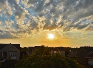 7610 Walnut Dr, Canal Winchester, OH 43110
