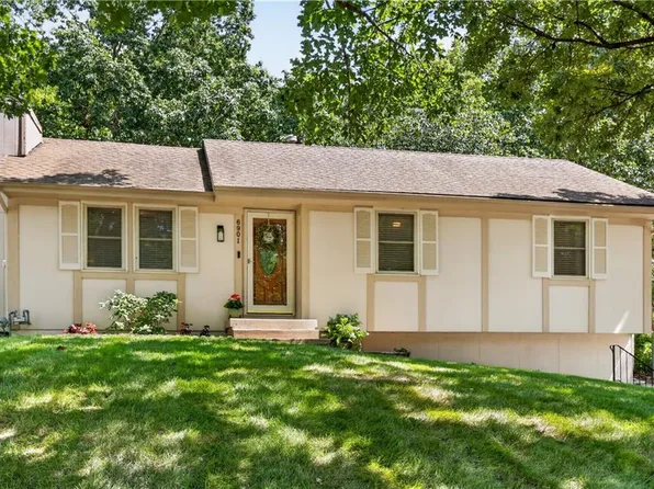6901 N Mercier St, Kansas City, MO 64118