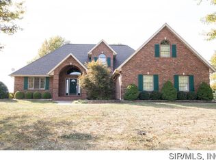 6051 Triple Lakes Rd, Millstadt, IL 62260