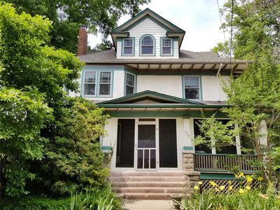 390 Archer St, Freeport, NY, 11520