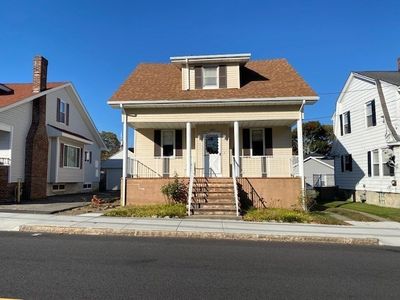 1268 President Ave, Fall River, MA, 02720