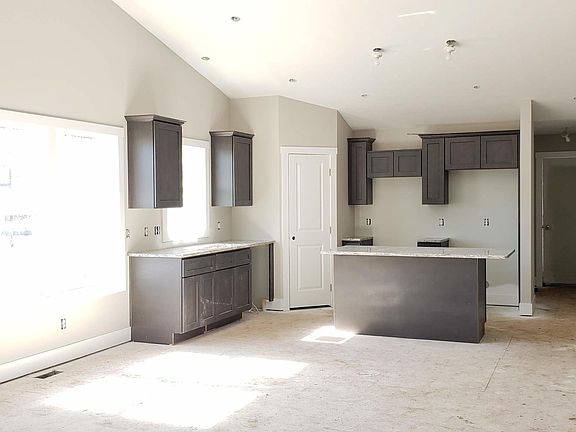 4th image of 11542 Norfolk Dr #59