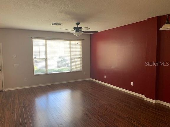 5th image of 211 Golden Pond Ct