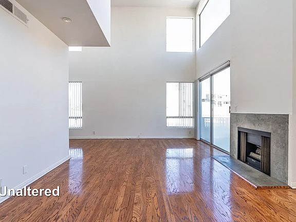 5th image of 1136 S Clark Dr APT 5