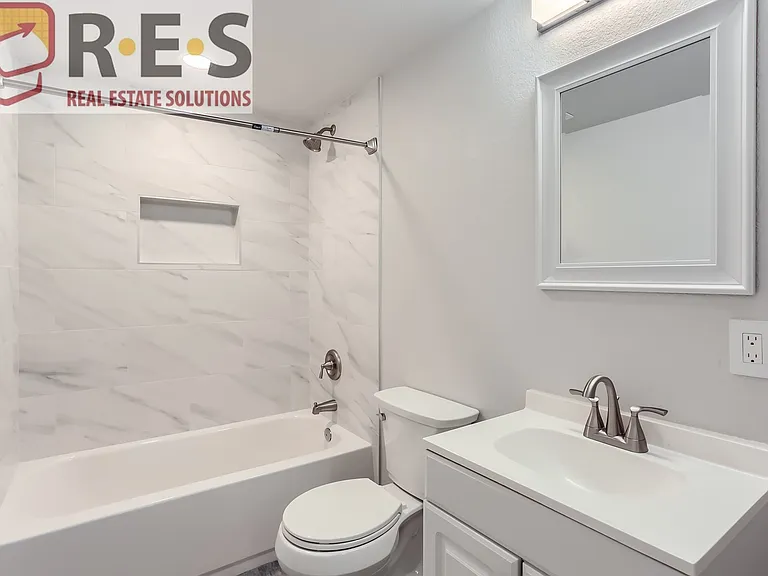 15994 E Otero Cir — Photo 24