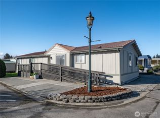 225 NE Ernst #50, Oak Harbor, WA 98277