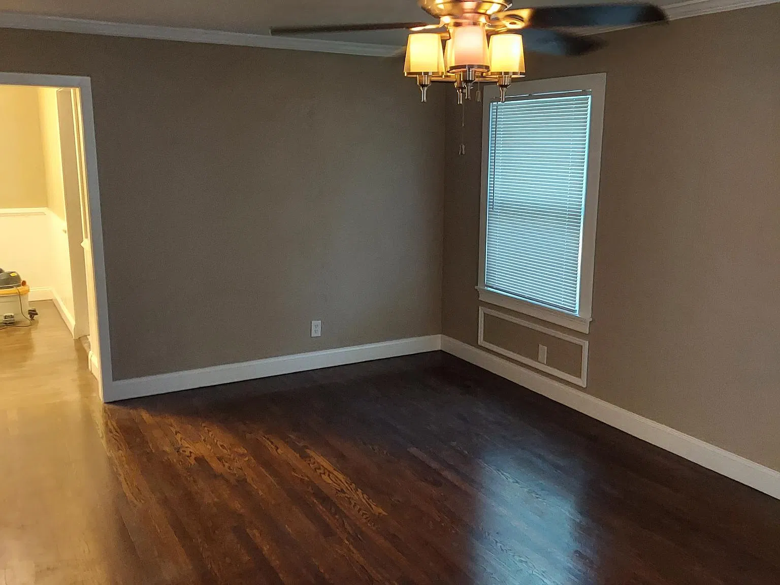 4 bed, 2135 sqft, $2,150 — Photo 3