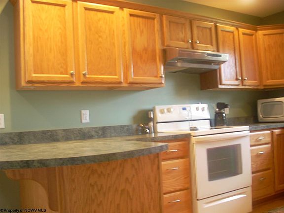 5th image of 350 Vassar St