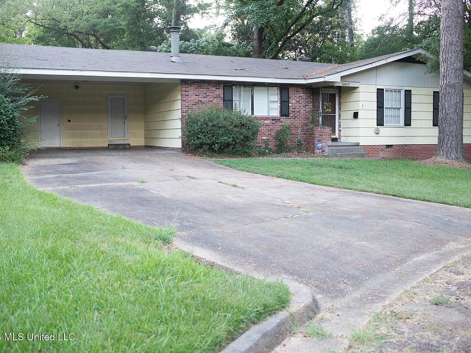 1st image of 5447 Venetian Way