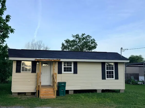 725 Pitre St, Sulphur, LA 70663