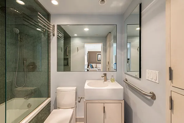 Rented by Nest Seekers International | media 11