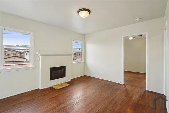 122 W 110th St — Photo 5