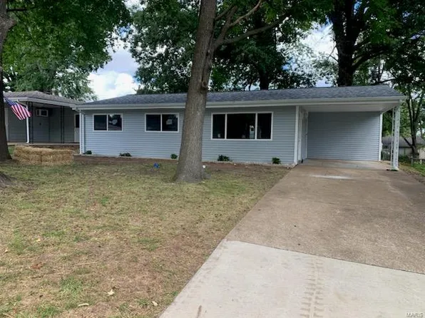 4414 Crilly Dr, Saint Louis, MO 63134