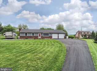 306 Ziegler Rd, Leesport, PA 19533