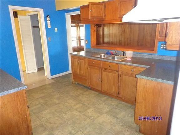 5th image of 1322 Kingston Ave