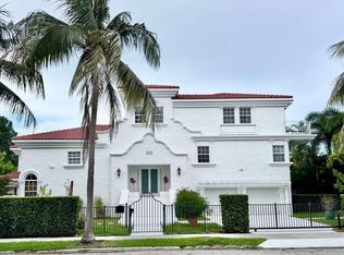233 Pershing Way, West Palm Beach, FL 33401