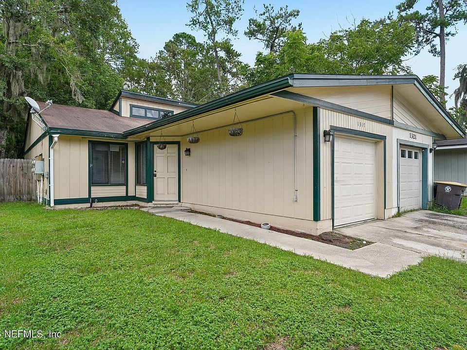 1st image of 1317 ELLIS TRACE Drive W