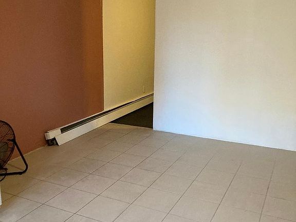 5th image of 1655 84th St Floor 1