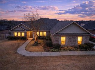 23853 Limerick Ln, Daphne, AL 36526