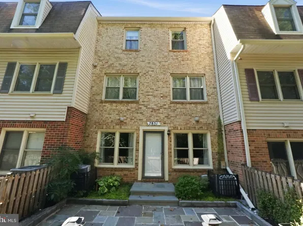 7851 Coddle Harbor Ln #19, Potomac, MD 20854