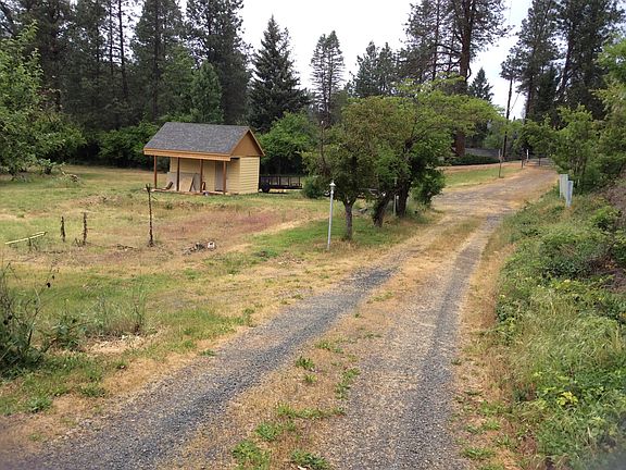 Driveway, south entry