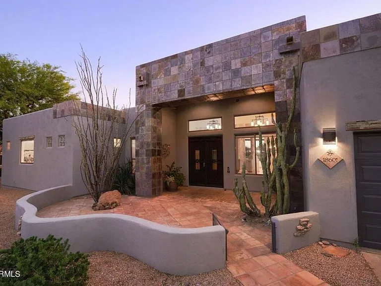 18601 E Agua Verde Dr — Photo 1