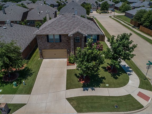 3rd image of 13087 Michelle Dr