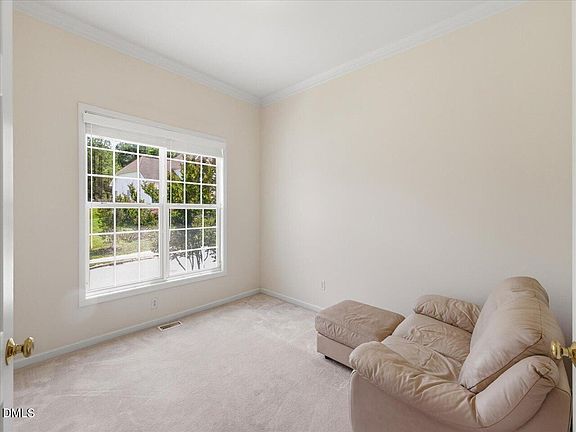 3rd image of 1137 Pebble Creek Xing