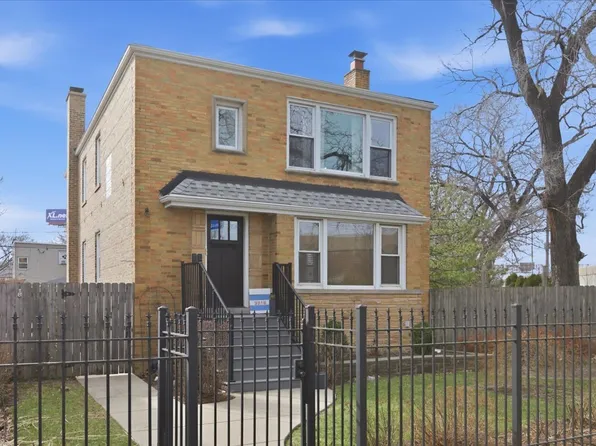 3018 N Whipple St #2, Chicago, IL 60618