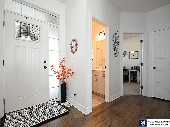 4th image of 20851 Jeannie Ln